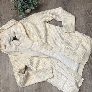 INC SWEATER Cream Hooded Cardigan with Button Detail
Great condition like new